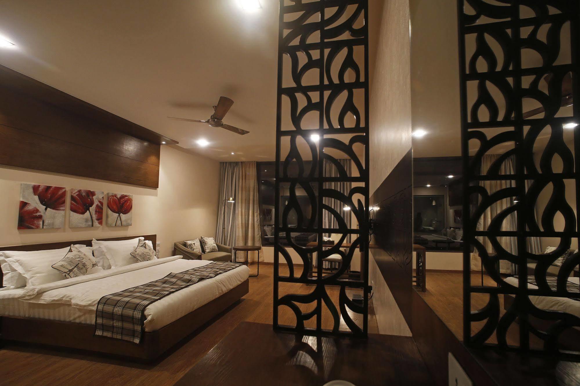 Grand Xenia Hotel Ajmer Luaran gambar