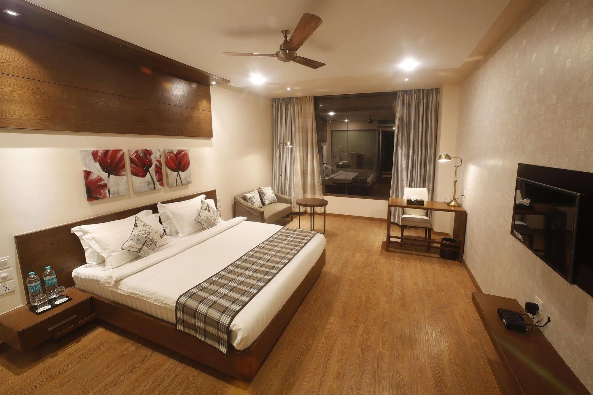 Grand Xenia Hotel Ajmer Luaran gambar